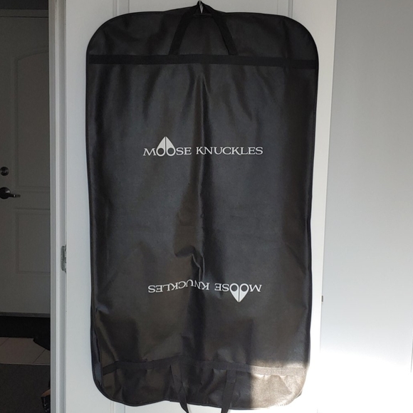 sold Moose Knuckles Stirling Parka - Picture 5 of 5